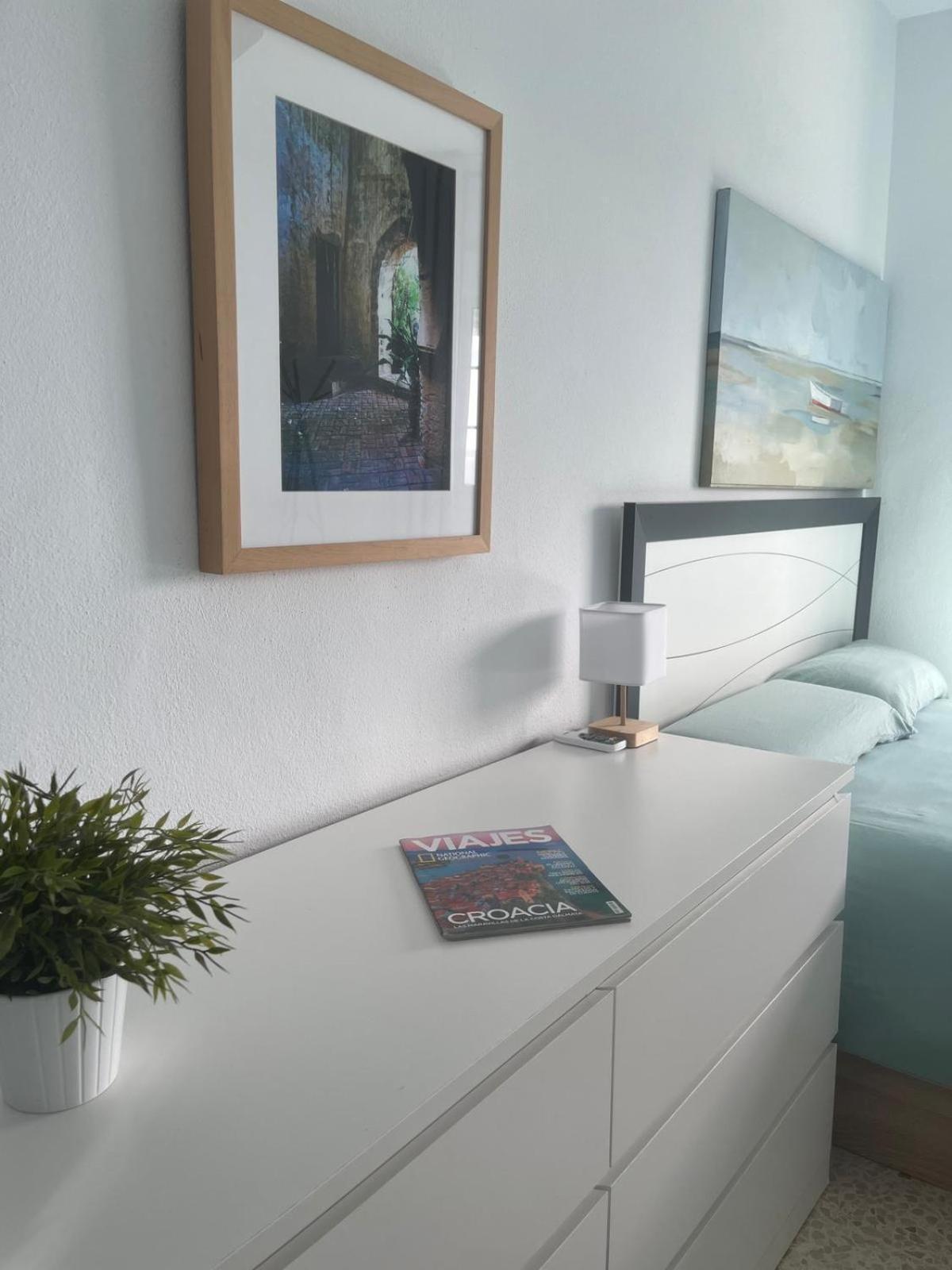 Apartment Bateles - 6 Pax *